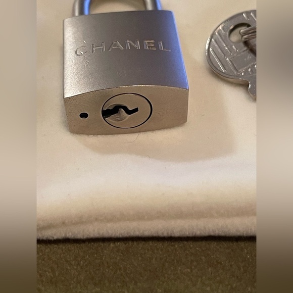 Chanel Matte Silver Lock and Two Keys — Very Rare and Hard to Find - Picture 6 of 6
